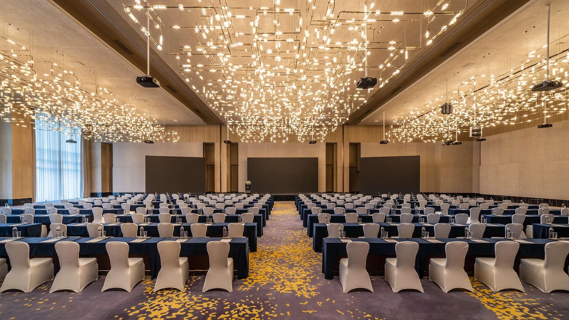 Hilton Garden Inn Shenzhen World Exhibition & Convention Center 中国