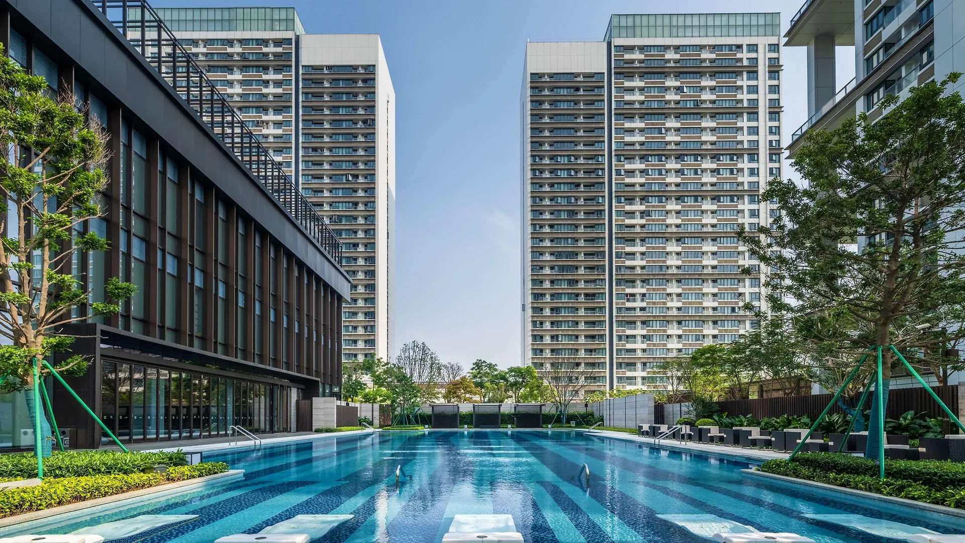 Hilton Garden Inn Shenzhen World Exhibition & Convention Center