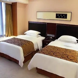 4* 酒店 Star Park